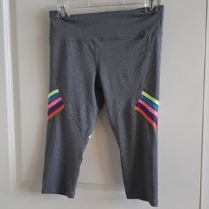 - YoShion athletic leggings